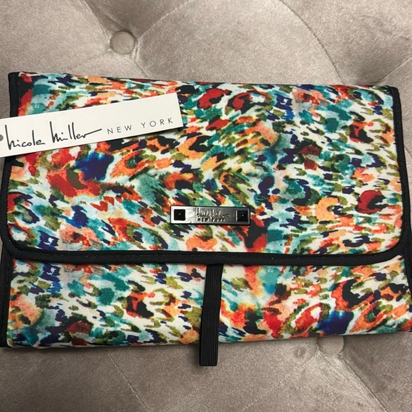 Nicole Miller hanging cosmetics organizer, colorful design, new - Picture 1 of 6